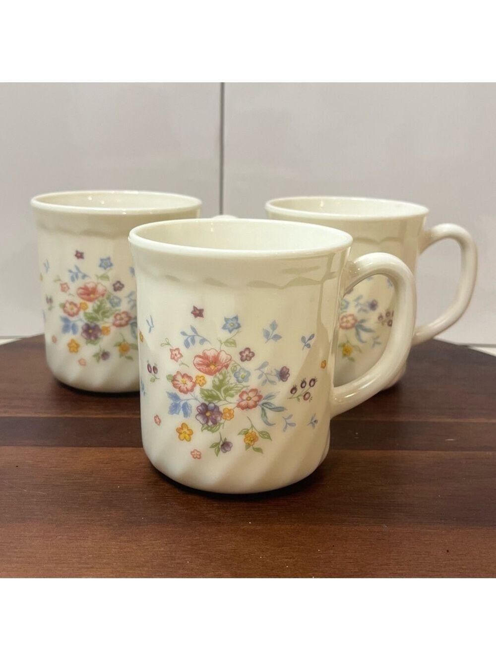 Vintage 1970’s Arcopal Milk Glass 3 Coffee Cups